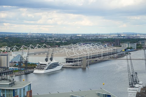 Love Open Water London Royal Docks