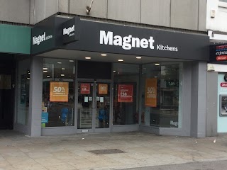 Magnet Kitchens