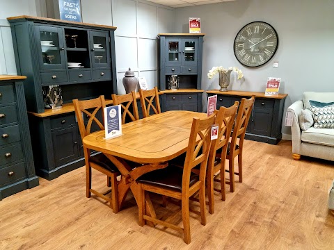 Oak Furnitureland