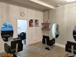 Soldo Unisex Salon