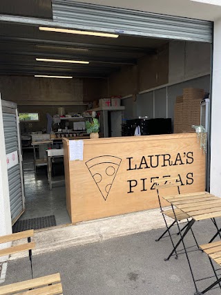 Laura's Pizzas