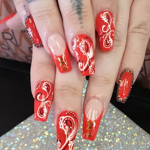 Van's Nails and Beauty