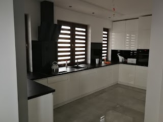 Fitted Kitchens London - Kitchen Cabinets UK