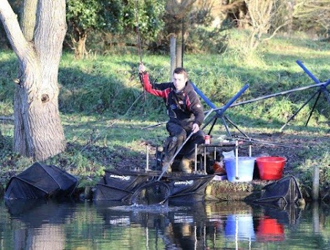 Reepham Fishery & Holiday Accommodation