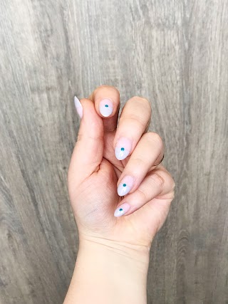 Na-Na Nails and beauty