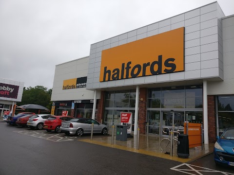 Halfords - Shirley