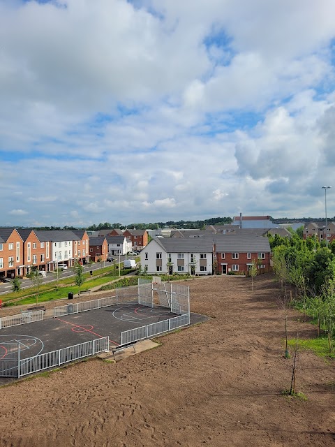 Rugby College Gym & Sports Centre (part of WCG)