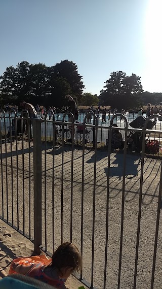 Fleming Park Paddling Pool