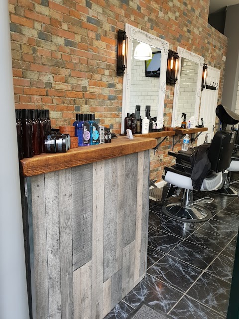 H Q Barbers Station