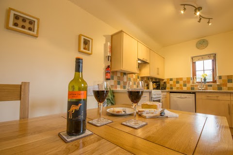 Oaker Farm Holidays - Cottages and Shepherd's Hut