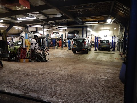 Larkhall Garage