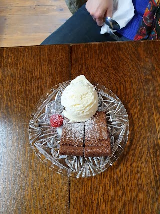 The Red Telephone Box Tearoom