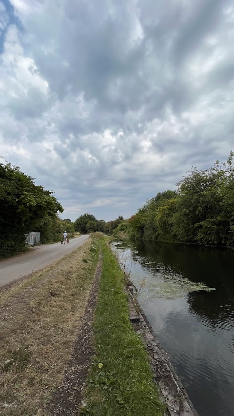 Park Lime Pits Local Nature Reserve