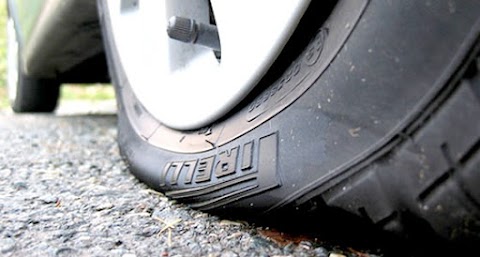 Vantage Tyres & Auto Services - Car Tyres Stoke On Trent