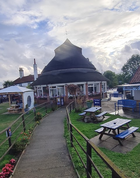 Acle Bridge Inn