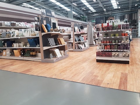 B&Q Bolton