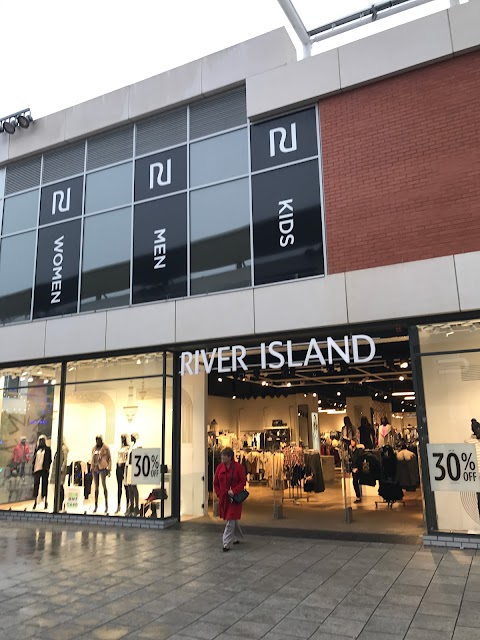 River Island