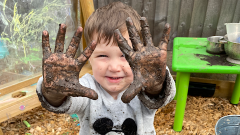 Gem & Jade's Happy Days Childcare