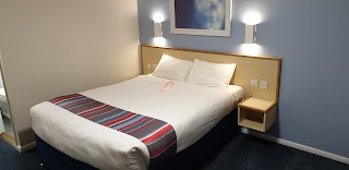 Travelodge Cardiff Llanedeyrn