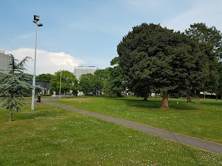 Ravelin Park