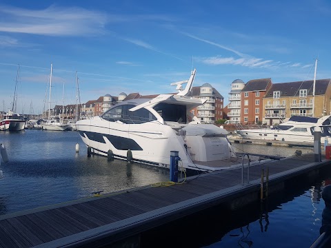 The Waterfront, Sovereign Harbour