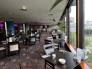 LEVEL 3 Restaurant