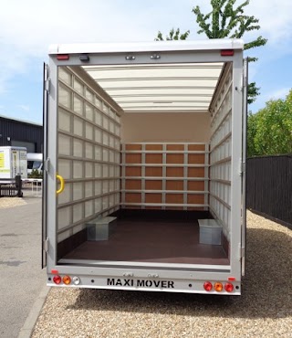 Traxit European Removals & Furniture Courier Services