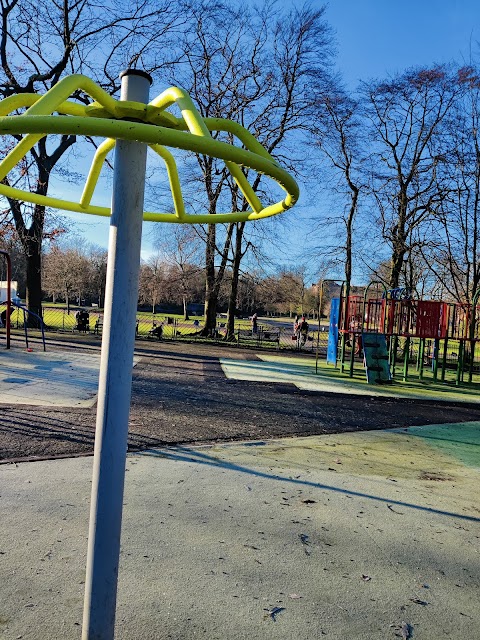 Queen's Park Playground (North)