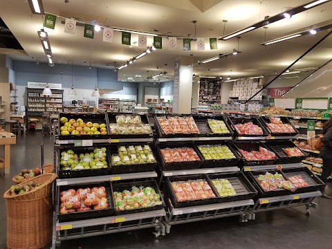 Dunnes Stores- Beacon Court