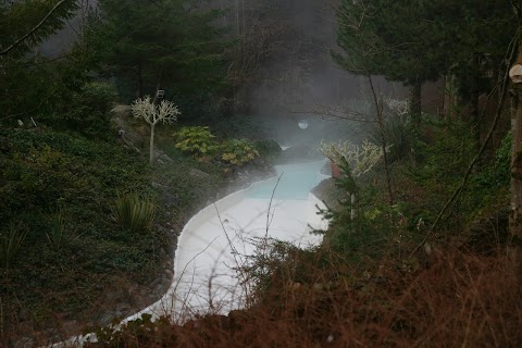 Wild Water Rapids at Subtropical Swimming Paradise