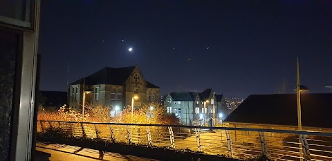 Jami'ah al-Madinah (Islamic Seminary) Bradford: Dawat-e-Islami UK