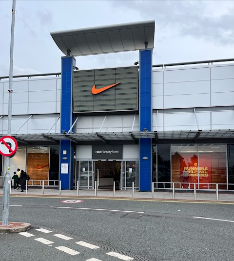 Nike Factory Store Manchester Fort