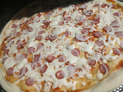 "Royal Pizza" піцерія, мінімаркет