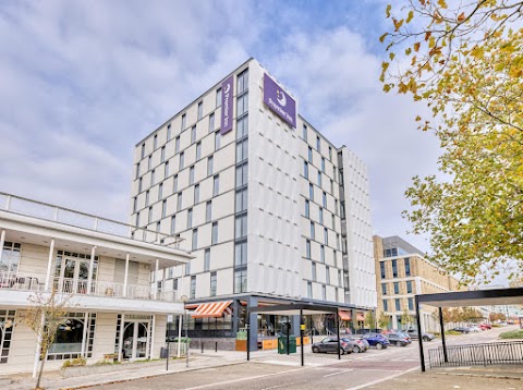 Premier Inn Milton Keynes Central (Avebury Boulevard) hotel