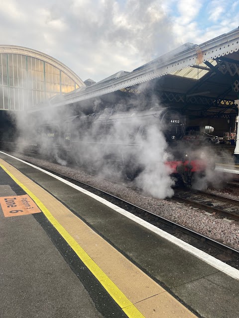 Paragon Interchange Taxi Rank