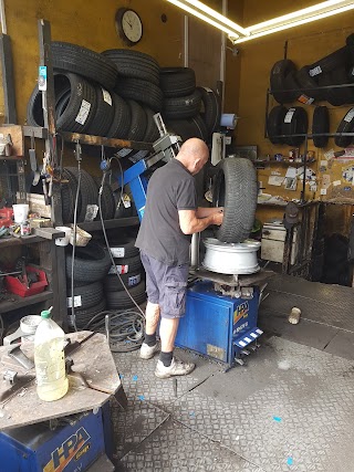 P & S Tyre Service