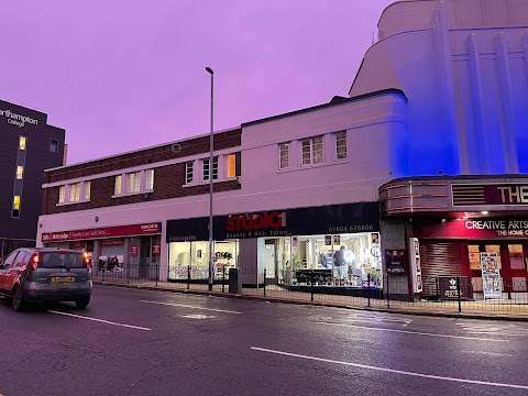 Studio1 Classic barber, beauty & hair salon