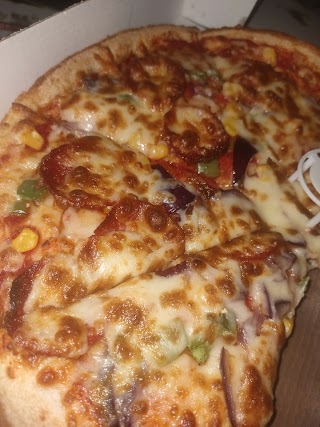 Urban Chicken & Pizza