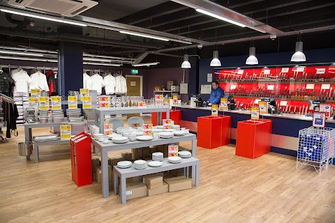 Nisbets Catering Equipment Reading Store