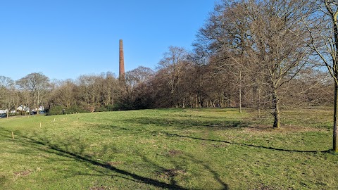 Moss Bank Park, Car Park