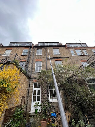 ALEX&CHRIS WINDOW CLEANING