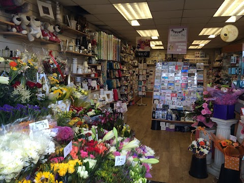 Whiston Cards Gifts & Flowers