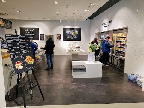 M and S Tasting Cafe