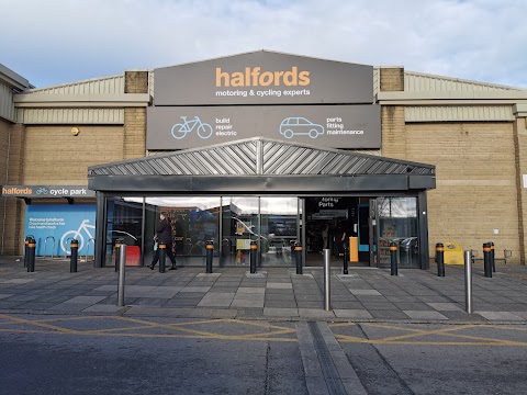 Halfords - Halifax