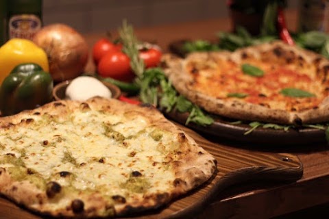 Casanova’s Wood Fired Pizza Rathfarnam