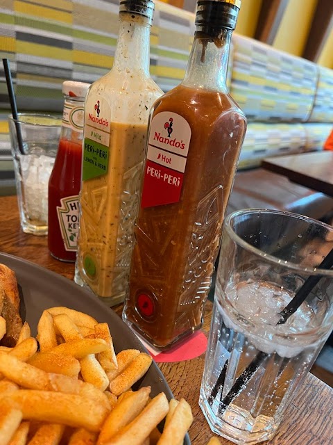 Nando's Dublin - Liffey Valley