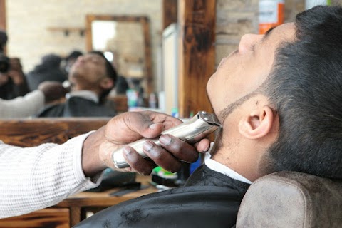 NY barber shop in coventry city