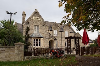 Baileys Court Inn