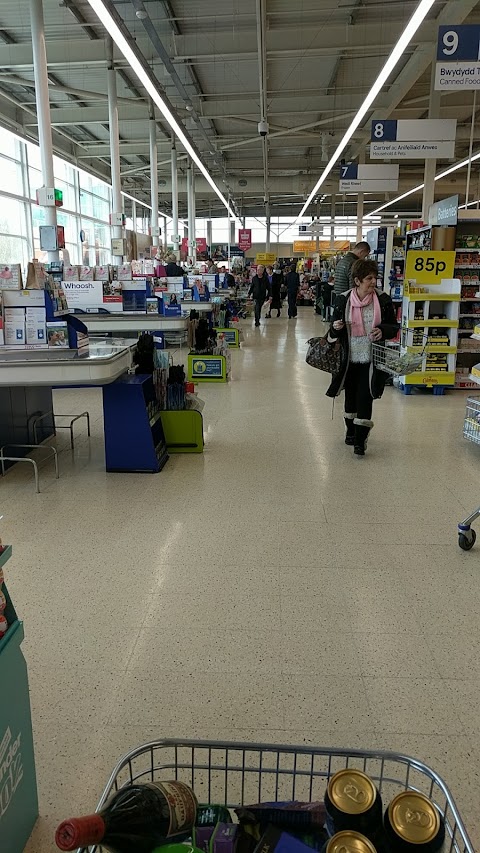 Tesco Superstore