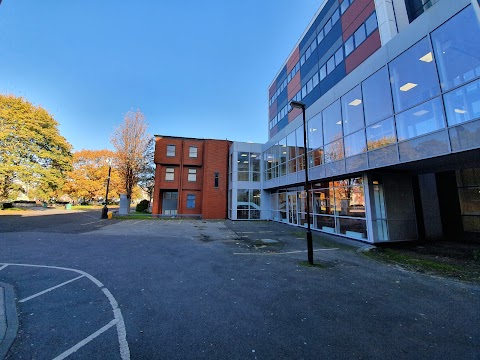 Burton and South Derbyshire College